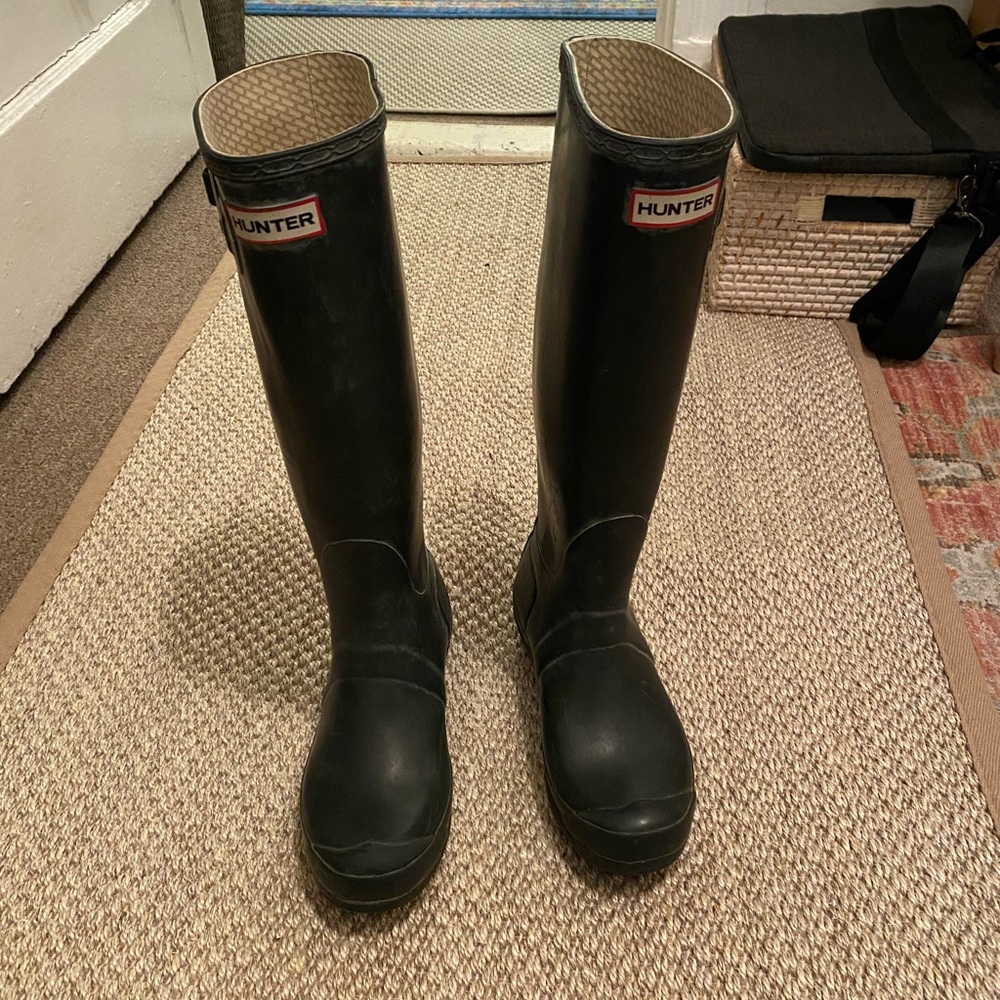 Womens Hunter Boots , size 9